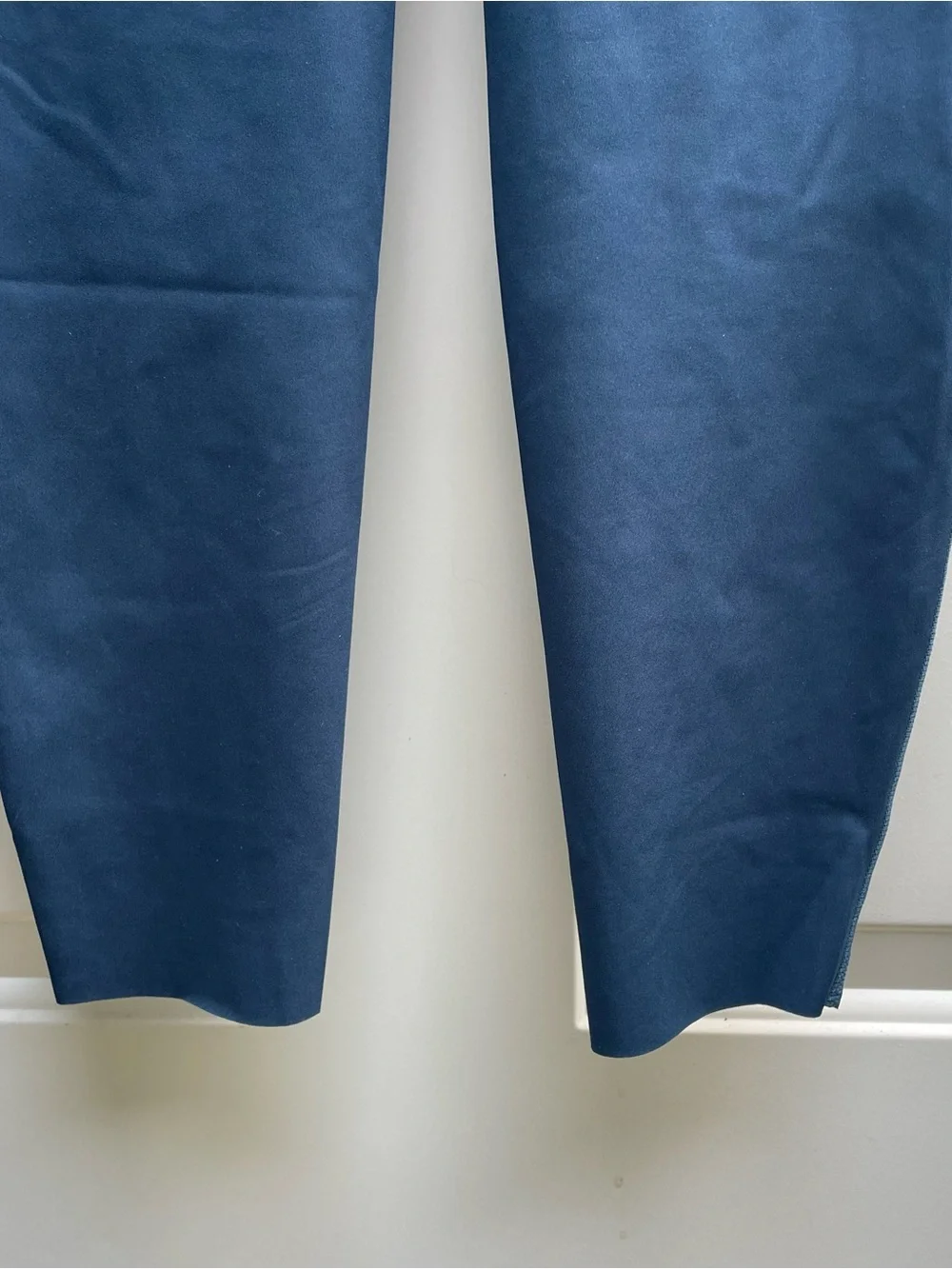 Nike Swift midnight blue high rise 7/8 pocket leggings Women Large NWT